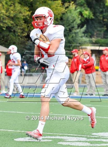 Thumbnail 1 in Covington Catholic vs. Beechwood photogallery.