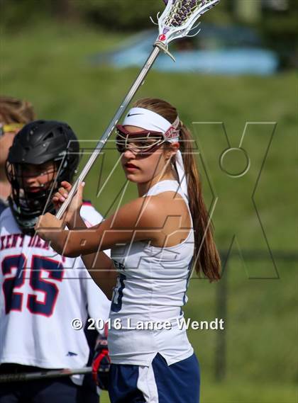 Thumbnail 2 in Kent Denver vs. Columbine photogallery.