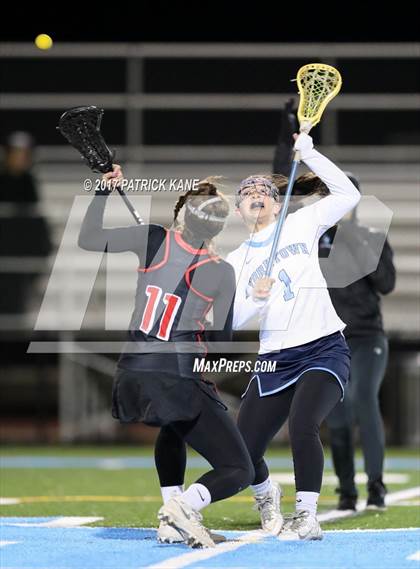 Thumbnail 1 in Herndon @ Yorktown photogallery.