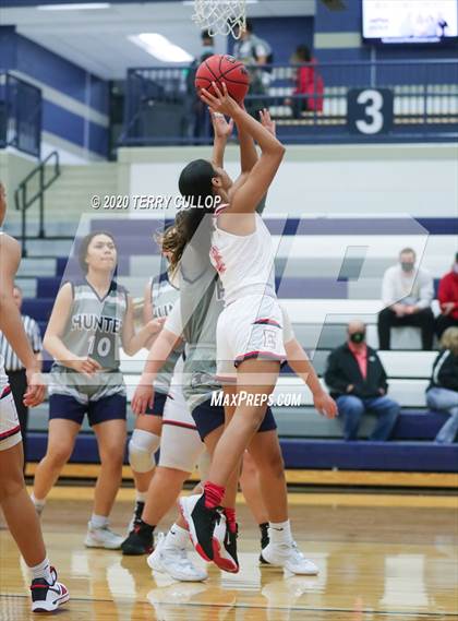 Thumbnail 3 in Hunter vs. East (Charger Winter Classic) photogallery.