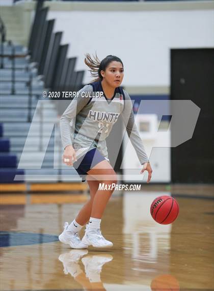 Thumbnail 2 in Hunter vs. East (Charger Winter Classic) photogallery.