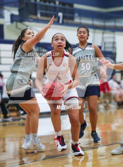 Thumbnail 3 in Hunter vs. East (Charger Winter Classic) photogallery.