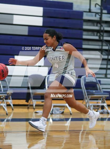Thumbnail 3 in Hunter vs. East (Charger Winter Classic) photogallery.