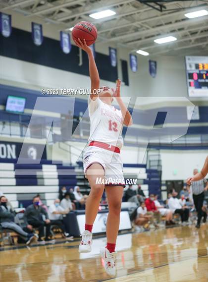 Thumbnail 1 in Hunter vs. East (Charger Winter Classic) photogallery.