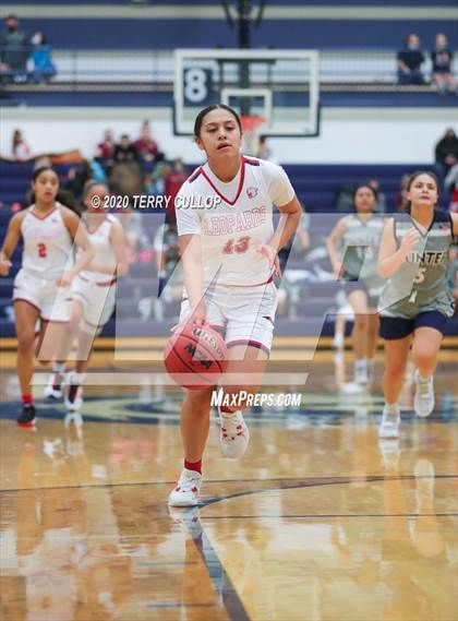 Thumbnail 3 in Hunter vs. East (Charger Winter Classic) photogallery.