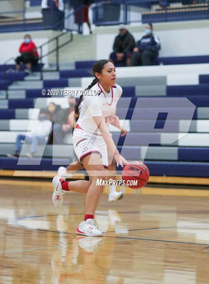 Thumbnail 2 in Hunter vs. East (Charger Winter Classic) photogallery.