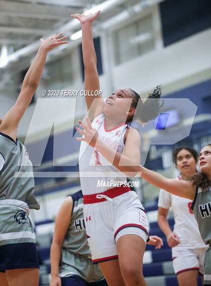 Thumbnail 1 in Hunter vs. East (Charger Winter Classic) photogallery.
