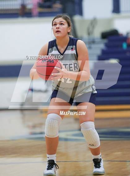 Thumbnail 2 in Hunter vs. East (Charger Winter Classic) photogallery.