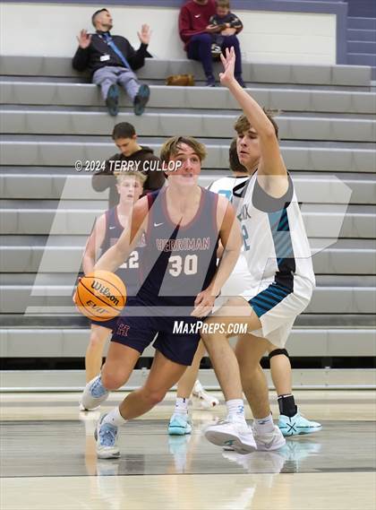 Thumbnail 3 in Farmington vs. Herriman (Falcon Classic) photogallery.