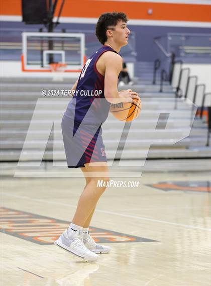 Thumbnail 2 in Farmington vs. Herriman (Falcon Classic) photogallery.