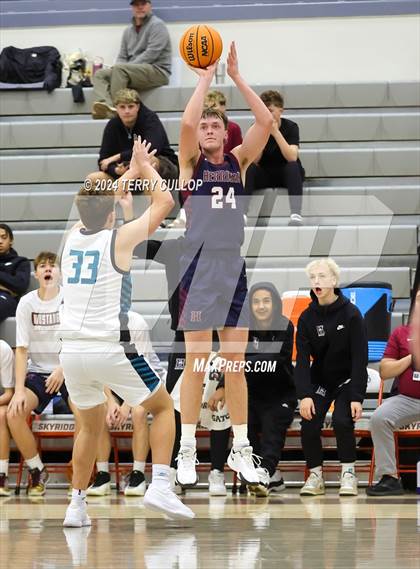 Thumbnail 3 in Farmington vs. Herriman (Falcon Classic) photogallery.