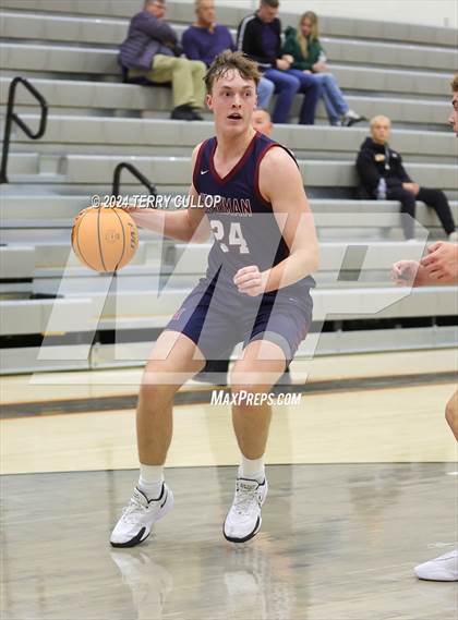 Thumbnail 2 in Farmington vs. Herriman (Falcon Classic) photogallery.