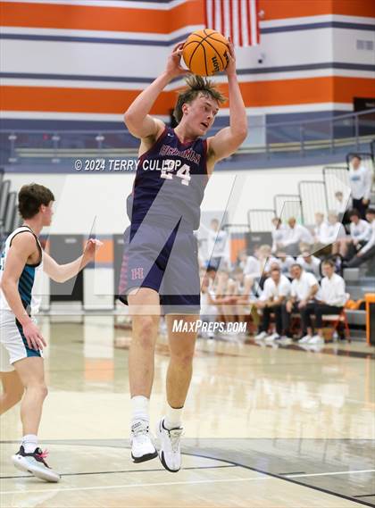 Thumbnail 2 in Farmington vs. Herriman (Falcon Classic) photogallery.