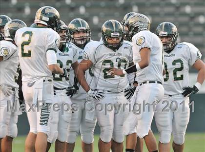 Thumbnail 2 in Le Grand vs. Sierra Canyon (CIF State Small Schools Final) photogallery.