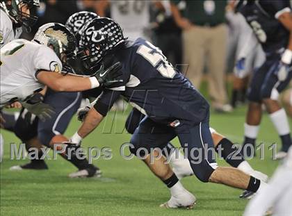 Thumbnail 2 in Le Grand vs. Sierra Canyon (CIF State Small Schools Final) photogallery.
