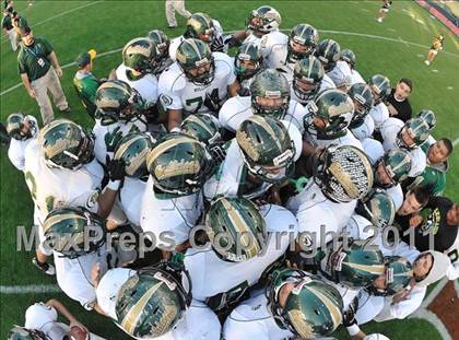 Thumbnail 3 in Le Grand vs. Sierra Canyon (CIF State Small Schools Final) photogallery.