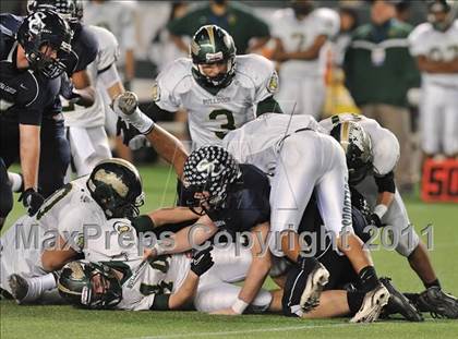 Thumbnail 3 in Le Grand vs. Sierra Canyon (CIF State Small Schools Final) photogallery.