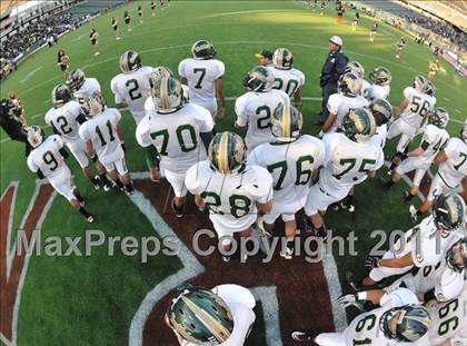 Thumbnail 2 in Le Grand vs. Sierra Canyon (CIF State Small Schools Final) photogallery.