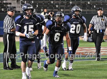 Thumbnail 3 in Le Grand vs. Sierra Canyon (CIF State Small Schools Final) photogallery.