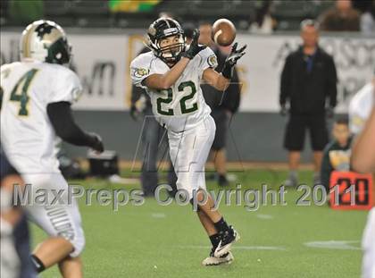 Thumbnail 3 in Le Grand vs. Sierra Canyon (CIF State Small Schools Final) photogallery.