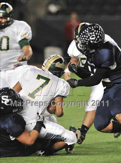 Thumbnail 2 in Le Grand vs. Sierra Canyon (CIF State Small Schools Final) photogallery.