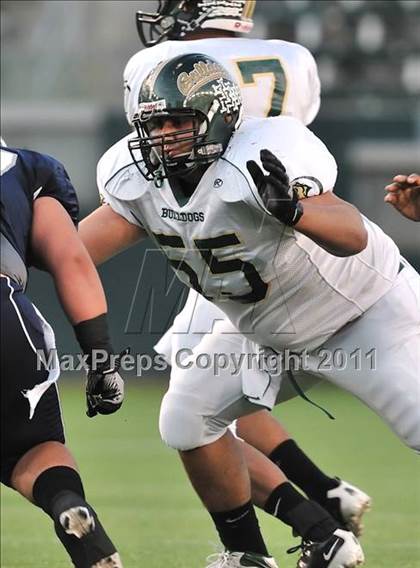 Thumbnail 3 in Le Grand vs. Sierra Canyon (CIF State Small Schools Final) photogallery.