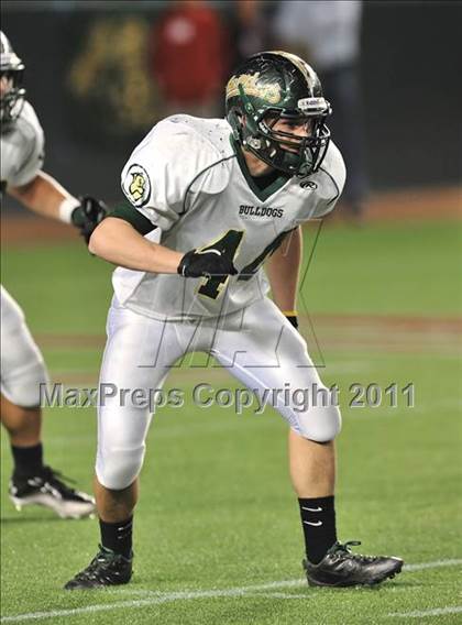 Thumbnail 3 in Le Grand vs. Sierra Canyon (CIF State Small Schools Final) photogallery.