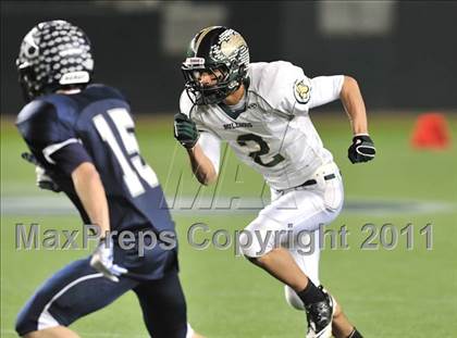 Thumbnail 3 in Le Grand vs. Sierra Canyon (CIF State Small Schools Final) photogallery.