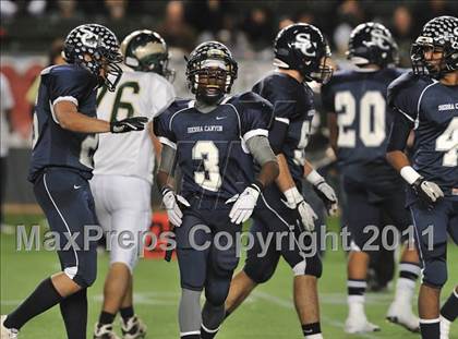 Thumbnail 1 in Le Grand vs. Sierra Canyon (CIF State Small Schools Final) photogallery.