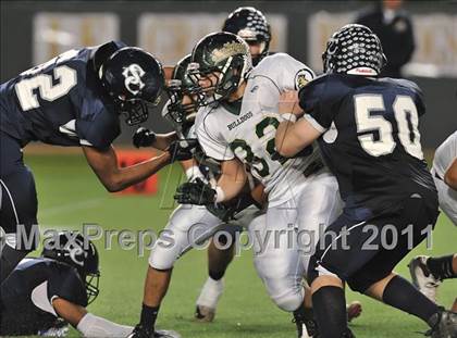 Thumbnail 2 in Le Grand vs. Sierra Canyon (CIF State Small Schools Final) photogallery.