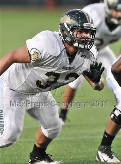 Thumbnail 2 in Le Grand vs. Sierra Canyon (CIF State Small Schools Final) photogallery.