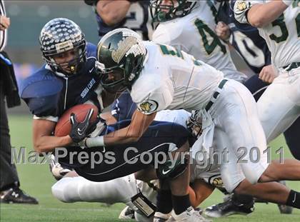 Thumbnail 1 in Le Grand vs. Sierra Canyon (CIF State Small Schools Final) photogallery.