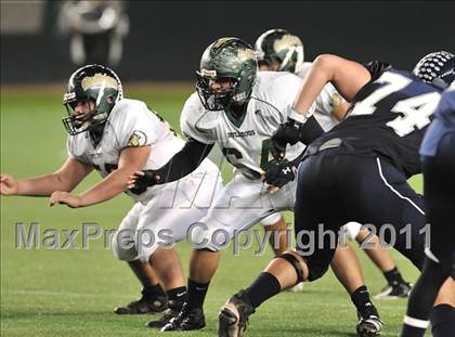 Thumbnail 2 in Le Grand vs. Sierra Canyon (CIF State Small Schools Final) photogallery.