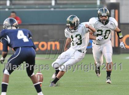 Thumbnail 1 in Le Grand vs. Sierra Canyon (CIF State Small Schools Final) photogallery.