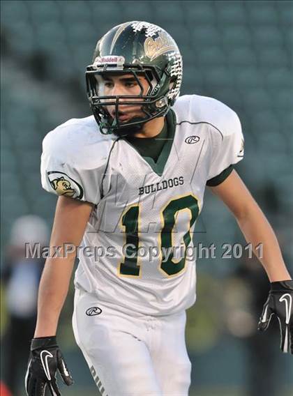 Thumbnail 2 in Le Grand vs. Sierra Canyon (CIF State Small Schools Final) photogallery.