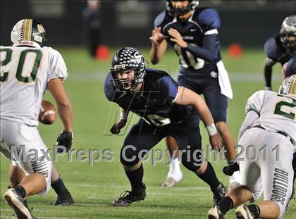 Thumbnail 3 in Le Grand vs. Sierra Canyon (CIF State Small Schools Final) photogallery.