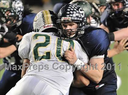 Thumbnail 2 in Le Grand vs. Sierra Canyon (CIF State Small Schools Final) photogallery.