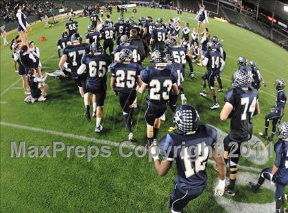 Thumbnail 1 in Le Grand vs. Sierra Canyon (CIF State Small Schools Final) photogallery.