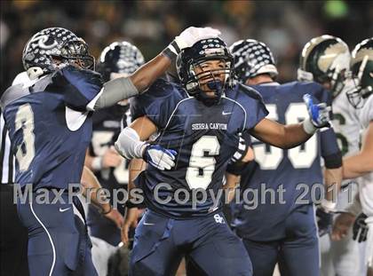 Thumbnail 1 in Le Grand vs. Sierra Canyon (CIF State Small Schools Final) photogallery.