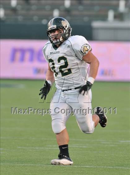 Thumbnail 3 in Le Grand vs. Sierra Canyon (CIF State Small Schools Final) photogallery.