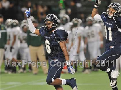 Thumbnail 1 in Le Grand vs. Sierra Canyon (CIF State Small Schools Final) photogallery.