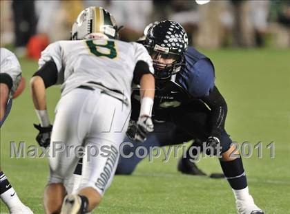 Thumbnail 3 in Le Grand vs. Sierra Canyon (CIF State Small Schools Final) photogallery.