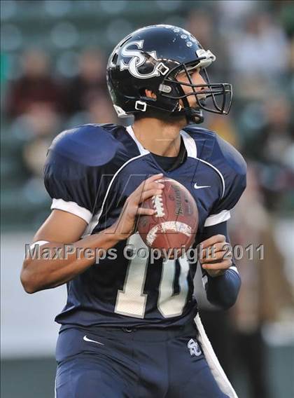Thumbnail 3 in Le Grand vs. Sierra Canyon (CIF State Small Schools Final) photogallery.