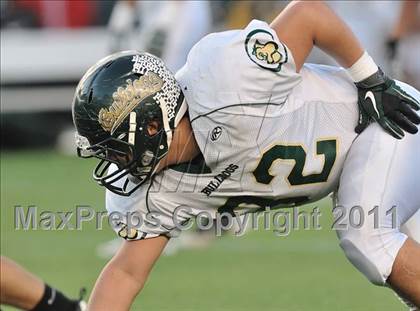 Thumbnail 1 in Le Grand vs. Sierra Canyon (CIF State Small Schools Final) photogallery.