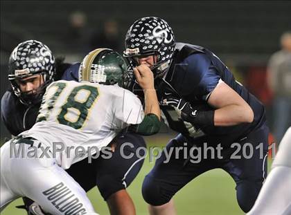 Thumbnail 1 in Le Grand vs. Sierra Canyon (CIF State Small Schools Final) photogallery.
