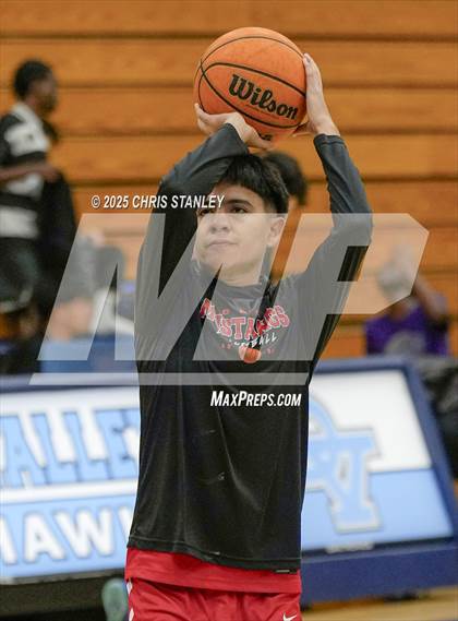 Thumbnail 1 in Salpointe Catholic vs North (PXU Coyote Classic) photogallery.