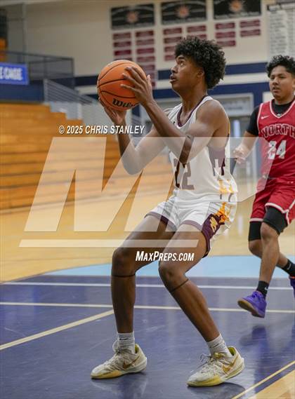 Thumbnail 2 in Salpointe Catholic vs North (PXU Coyote Classic) photogallery.