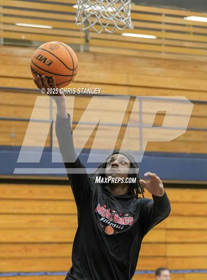 Thumbnail 2 in Salpointe Catholic vs North (PXU Coyote Classic) photogallery.