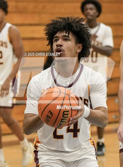 Thumbnail 1 in Salpointe Catholic vs North (PXU Coyote Classic) photogallery.