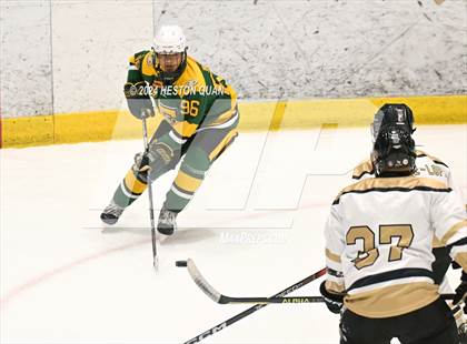 Thumbnail 3 in St. John Bosco vs. Edison photogallery.
